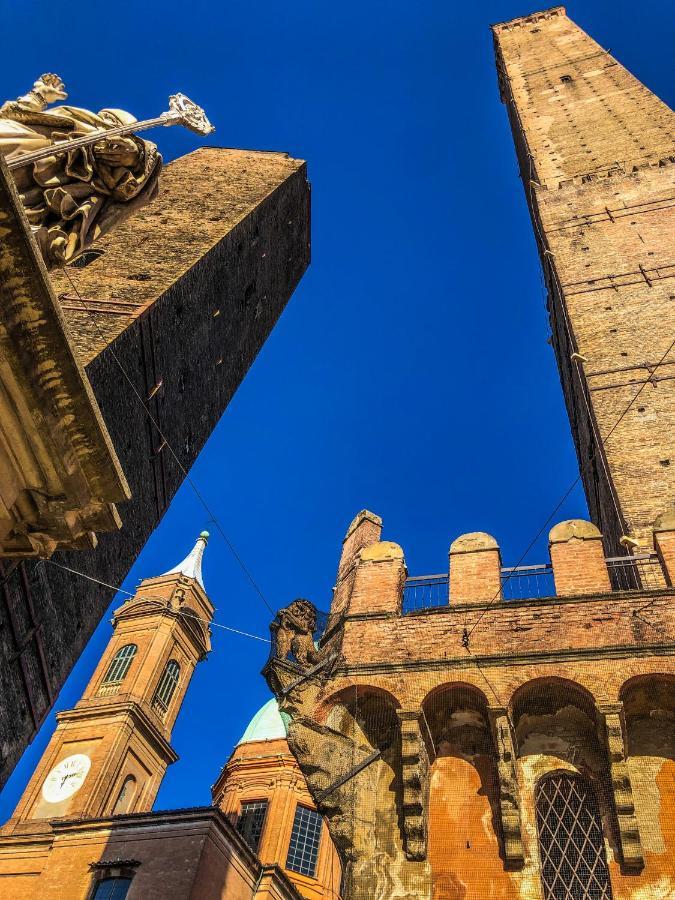 Healthy Flat Bologna - Tower Skyline View Appartement Buitenkant foto