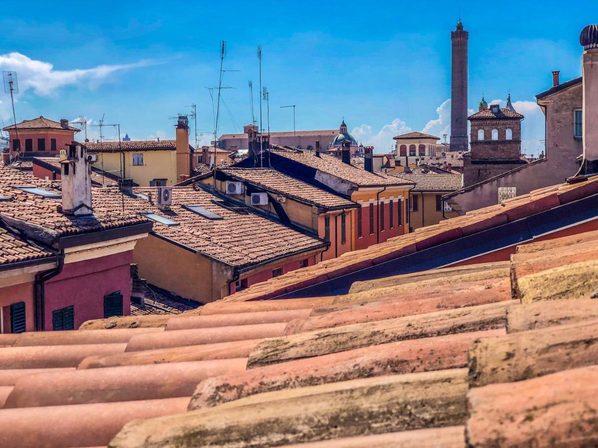Healthy Flat Bologna - Tower Skyline View Appartement Buitenkant foto